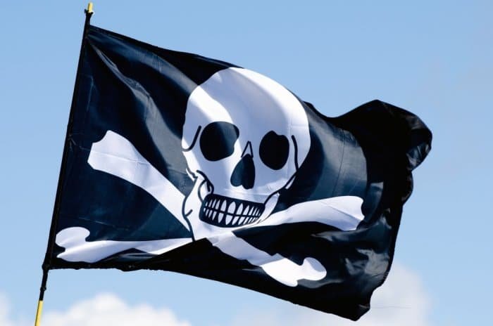 El Jolly Roger / Bandera de piratas, Por el Public Domain Pictures) / torrent