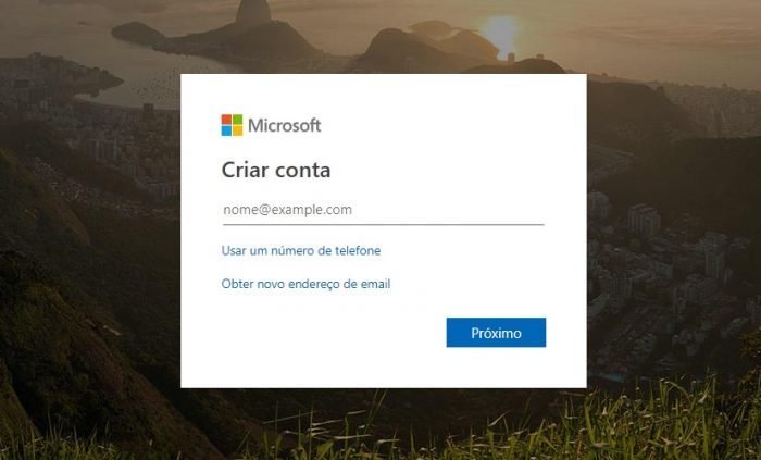 Microsoft, en la página de creación de correo electrónico de Outlook, cuenta de e-mail